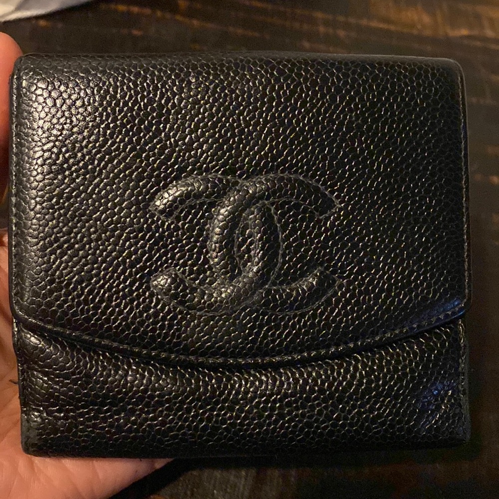 Chanel Vintage Caviar Wallet